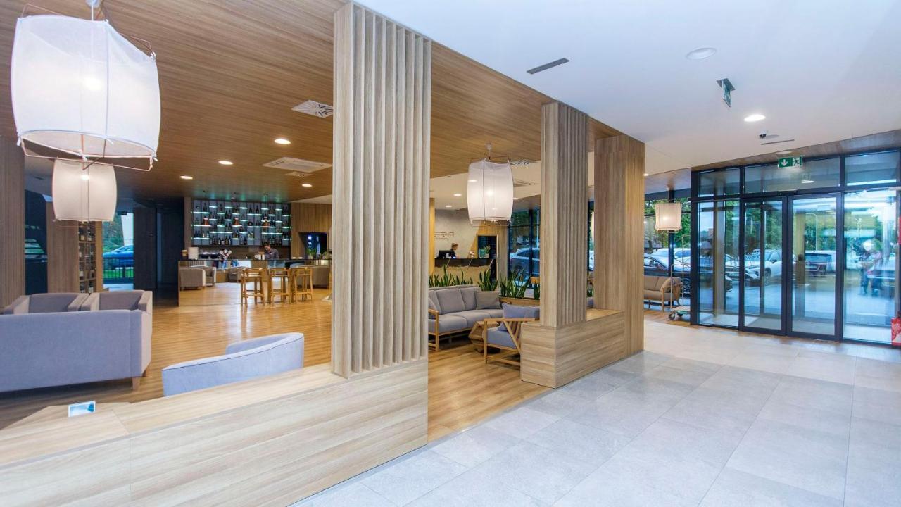 צ'ארזיקובי Notera Hotel Spa מראה חיצוני תמונה