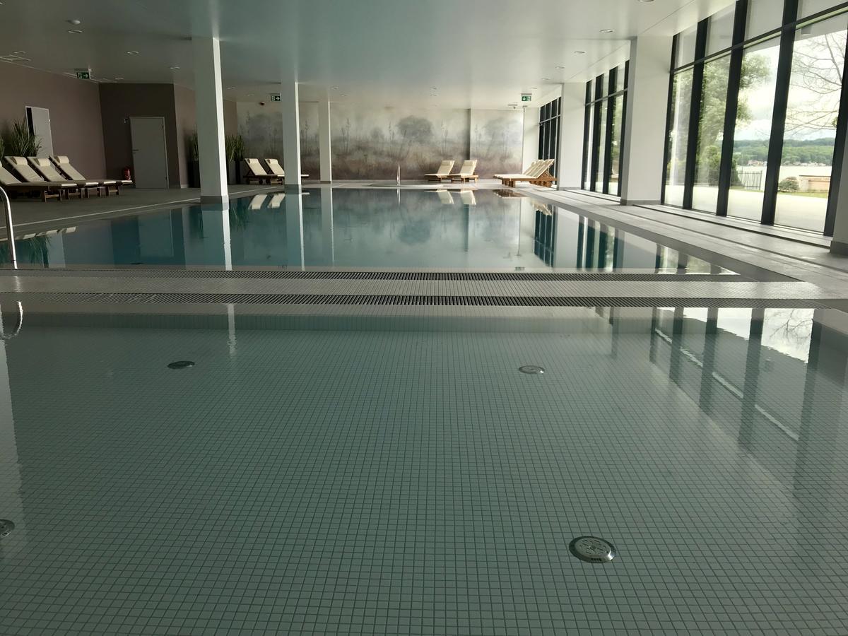 צ'ארזיקובי Notera Hotel Spa מראה חיצוני תמונה